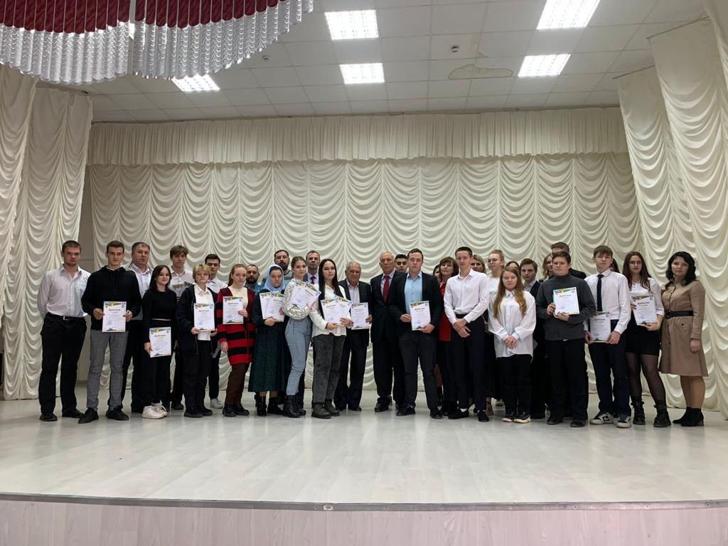 b47a5ee5-30ea-4e90-acdf-9404eed295fd.jpg b47a5ee5-30ea-4e90-acdf-9404eed295fd.jpg