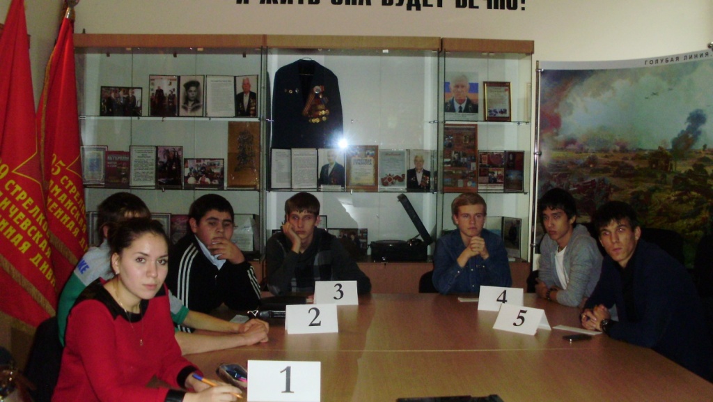 1.jpg 1.jpg